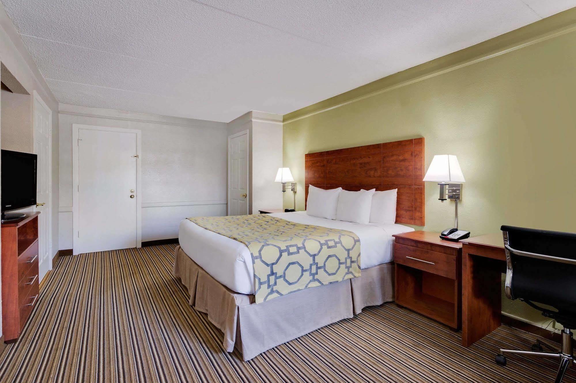 Baymont By Wyndham Jacksonville Orange Park Buitenkant foto