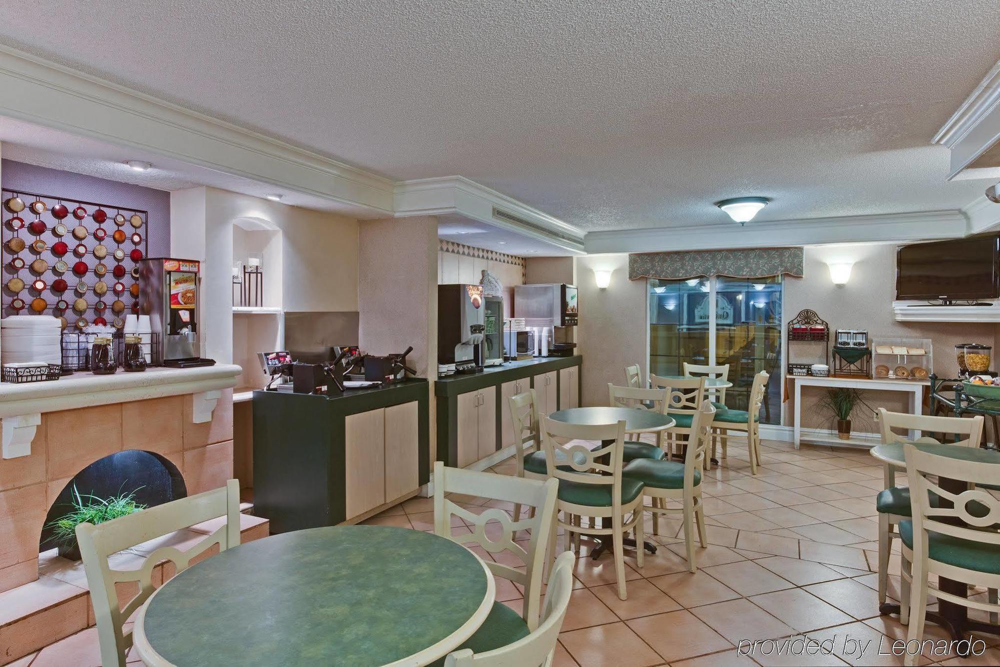 Baymont By Wyndham Jacksonville Orange Park Buitenkant foto
